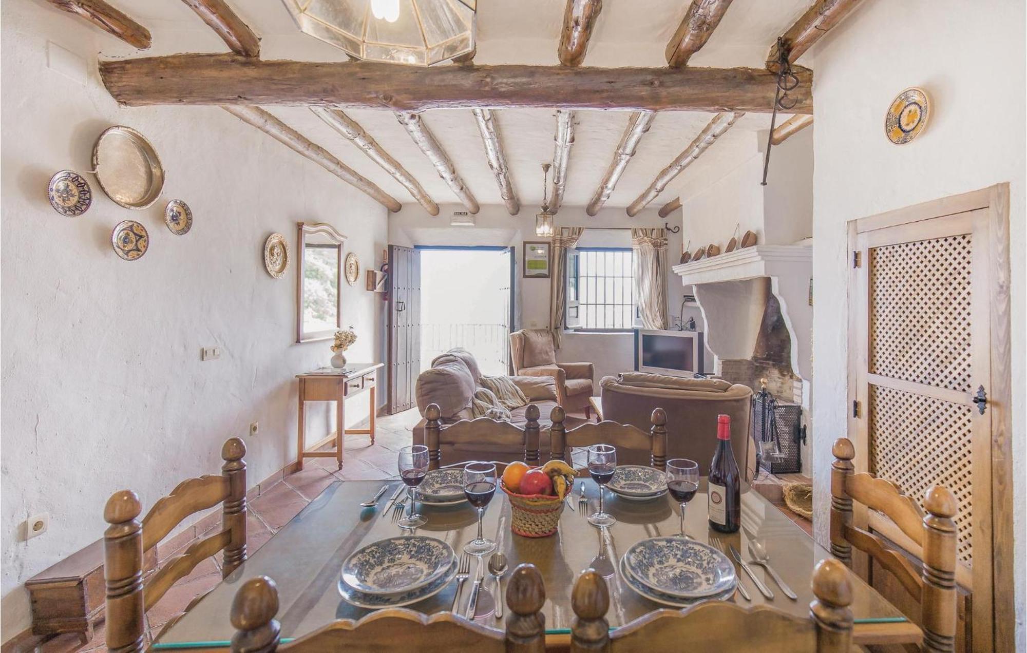 Cozy Home In Zahara De La Sierra With Kitchen Exterior photo